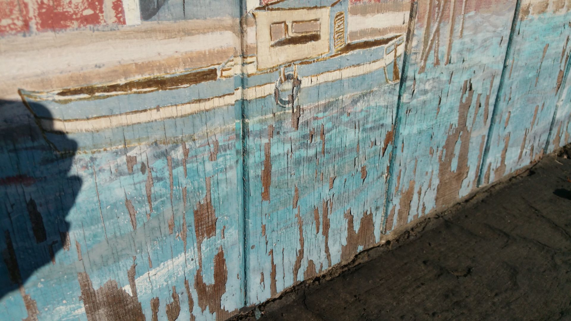 091719 La Botte mural before14.jpg
